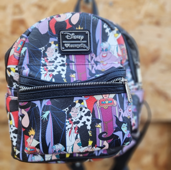 Loungefly - Picture 2 of 2